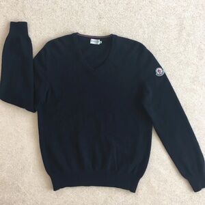 Moncler Sweater V-Neck Wool Maglione Tricot Scollo Patch Logo
